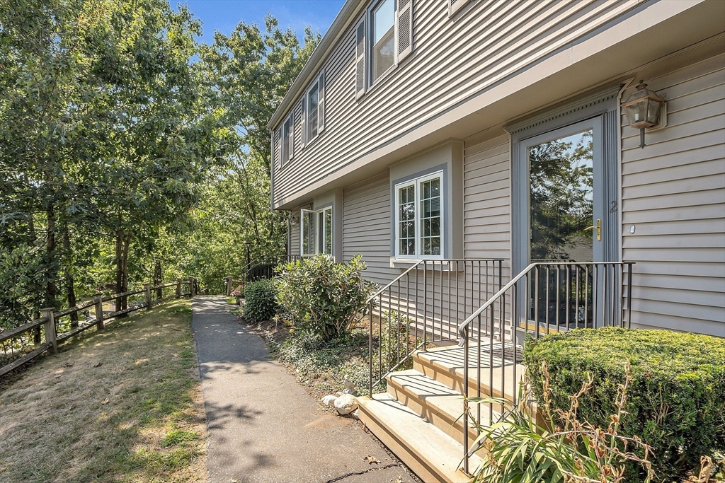 5 Oak Ridge Drive, Unit 2 Maynard, MA 01754 - Photo 1 of 1 Gallery Image 1