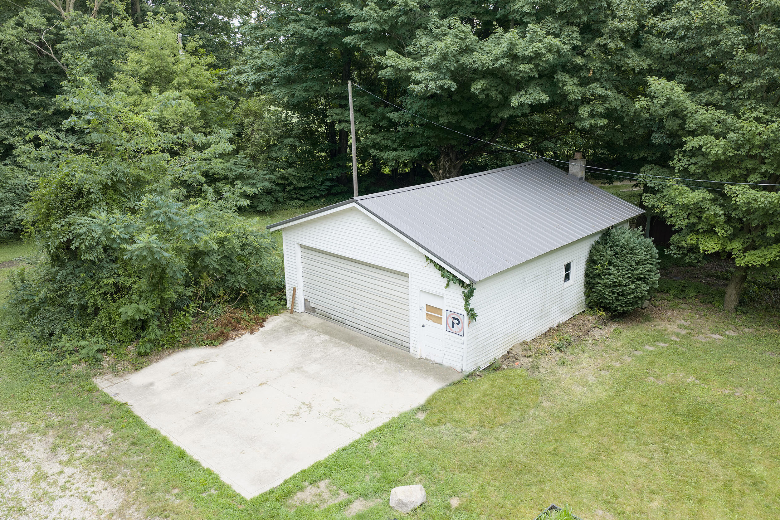 11218 North River Road Constantine, MI 49042 - Photo 34 of 35 dji_fly_20260703_033626_0559_17830210320
