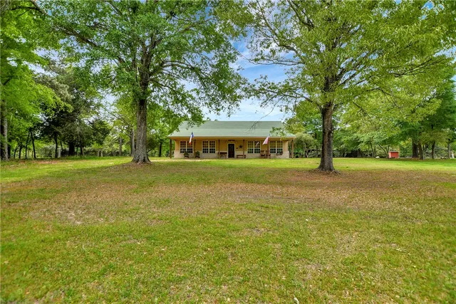 $1,199,000 | 9832 Hawaii Lane, Midway, TX 75852