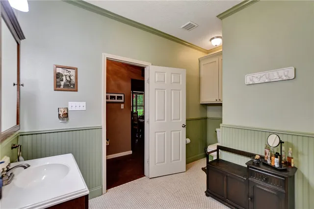 $1,199,000 | 9832 Hawaii Lane, Midway, TX 75852