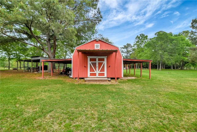 $1,199,000 | 9832 Hawaii Lane, Midway, TX 75852