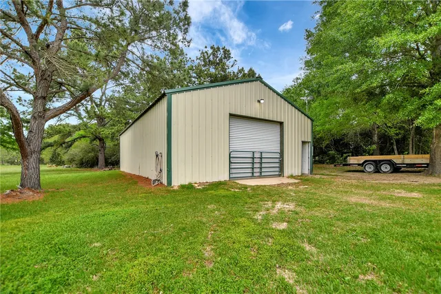 $1,199,000 | 9832 Hawaii Lane, Midway, TX 75852