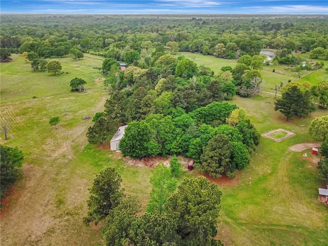 $1,199,000 | 9832 Hawaii Lane, Midway, TX 75852