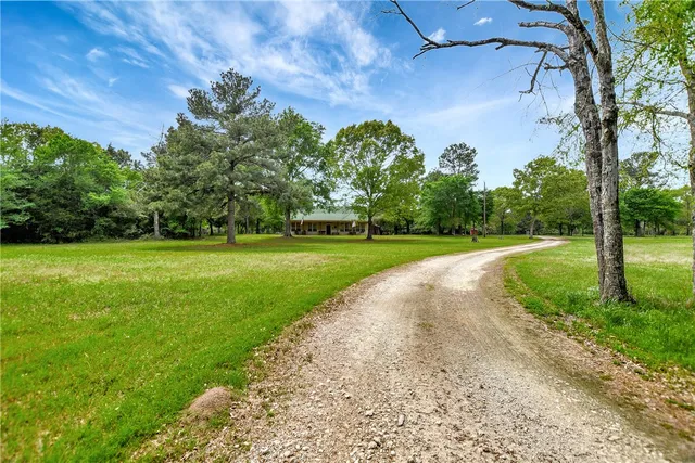 $1,199,000 | 9832 Hawaii Lane, Midway, TX 75852