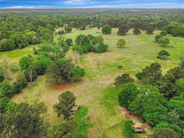 $1,199,000 | 9832 Hawaii Lane, Midway, TX 75852