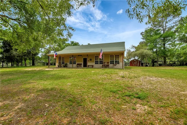 $1,199,000 | 9832 Hawaii Lane, Midway, TX 75852