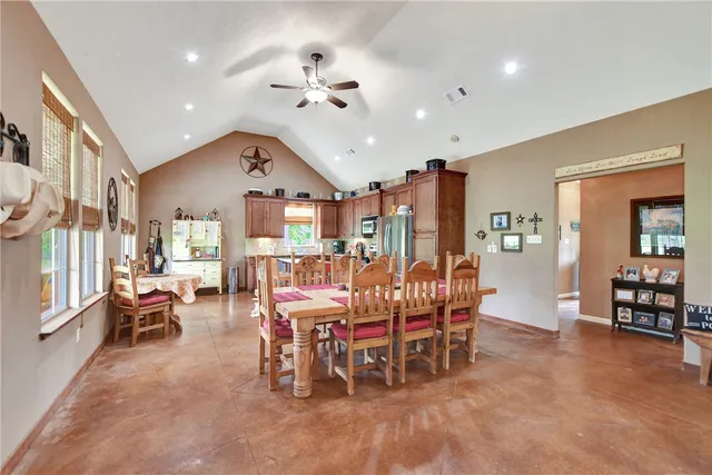 $1,199,000 | 9832 Hawaii Lane, Midway, TX 75852