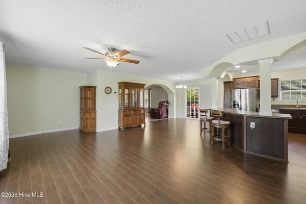 $385,000 | 20 Corapeake Road, Corapeake, NC 27926