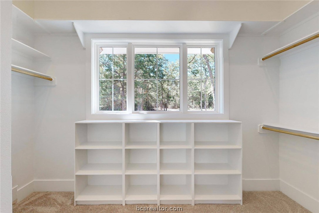 1629 Sawmill Road Franklin, TX 77856 - Photo 26 of 47 a view of a room with cabinets and window