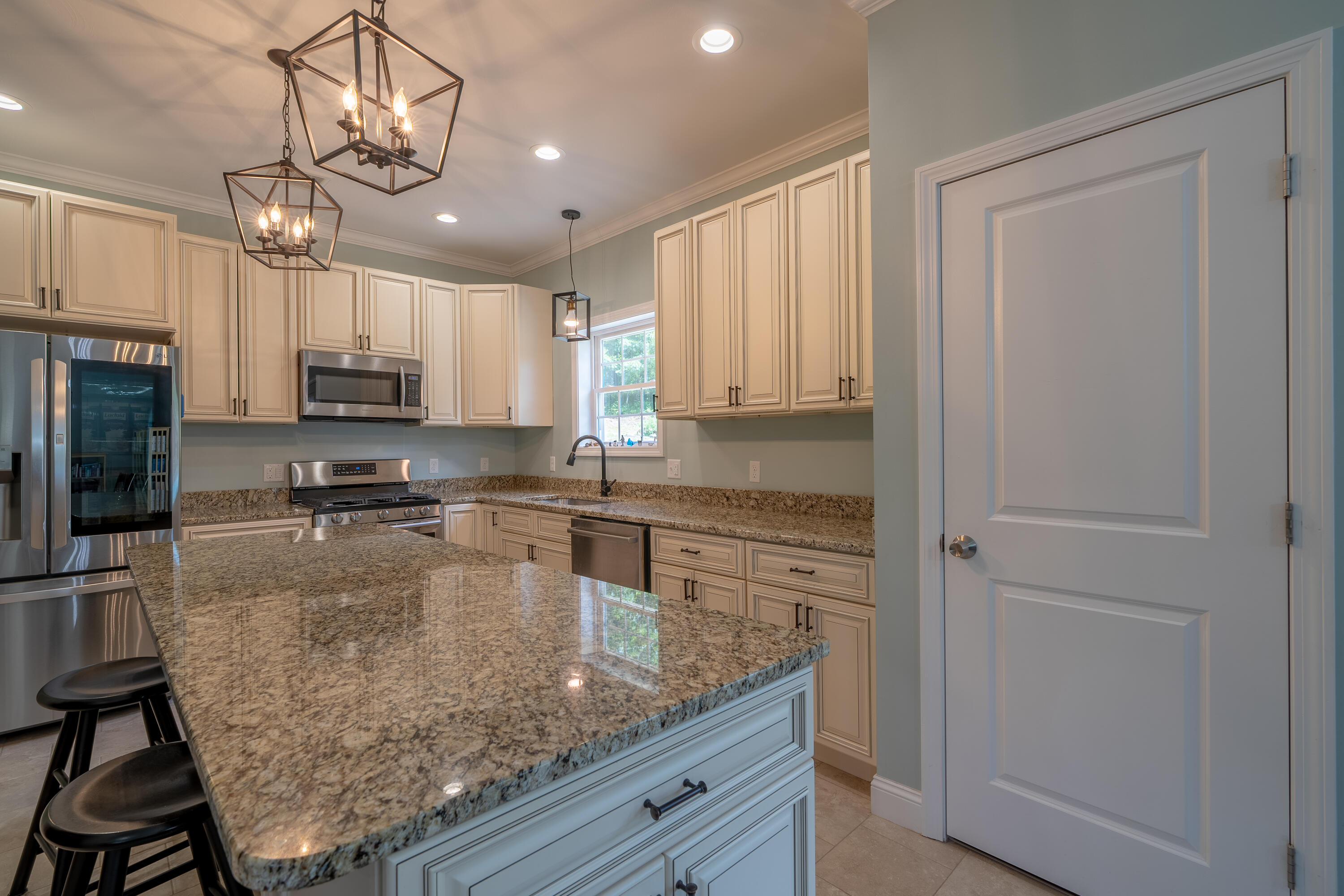 330 Davis Road Bangor, ME 04401 - Photo 12 of 62 330DavisRd-22