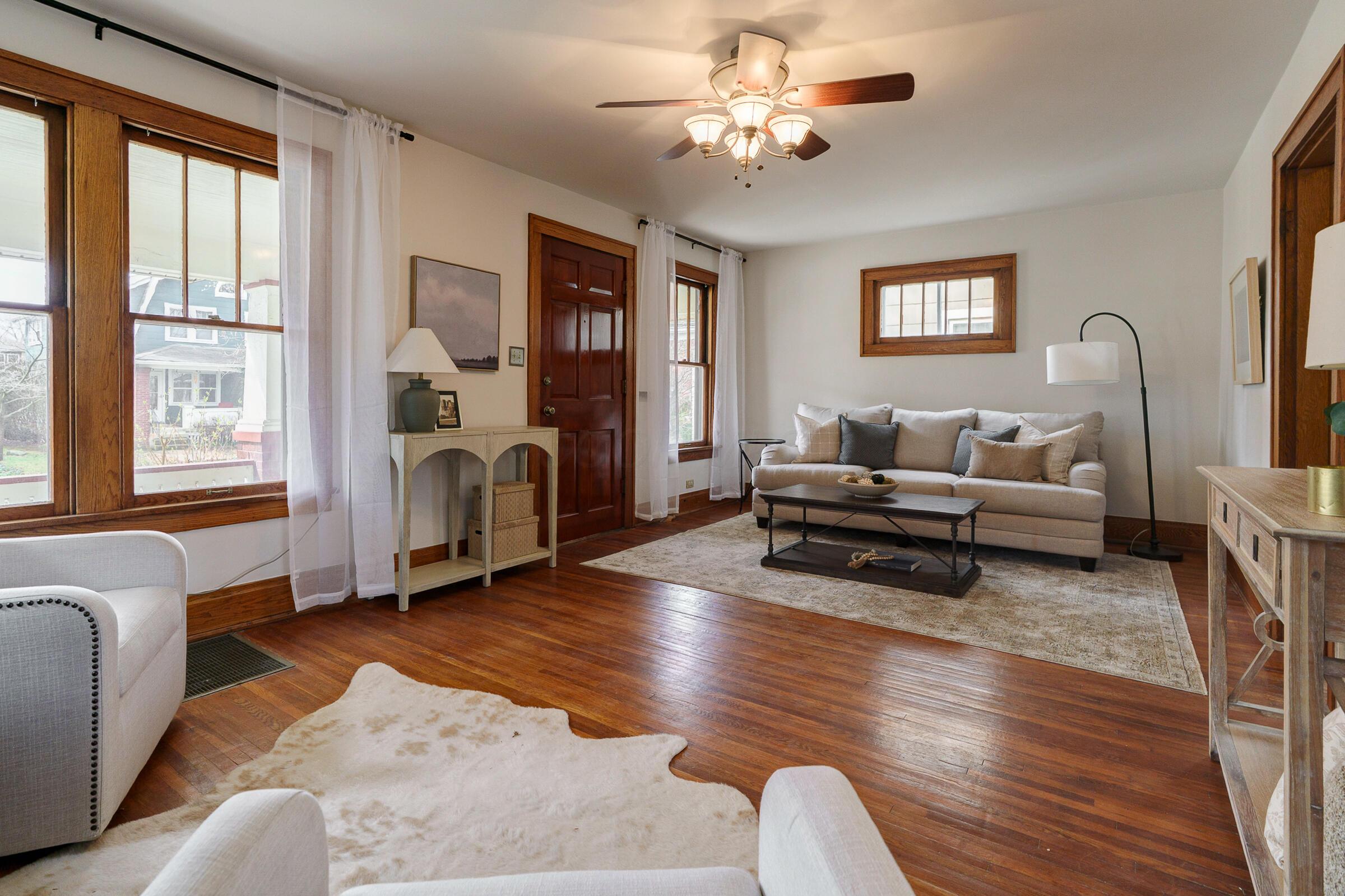 390 e Tulane Rd-12