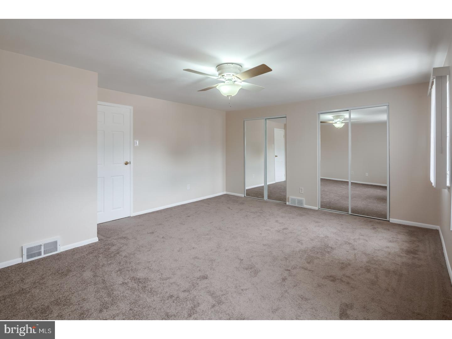 12729 Hollins Road Philadelphia, PA 19154 - Photo 14 of 23 Bedroom - Main
