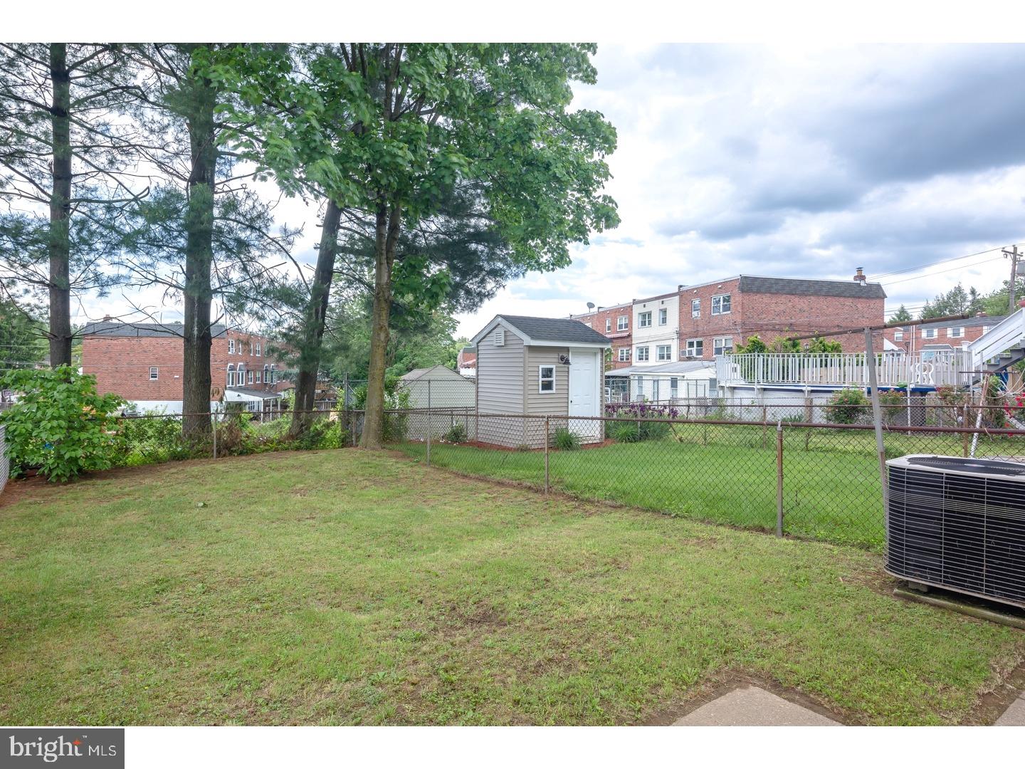 12729 Hollins Road Philadelphia, PA 19154 - Photo 22 of 23 Back Yard