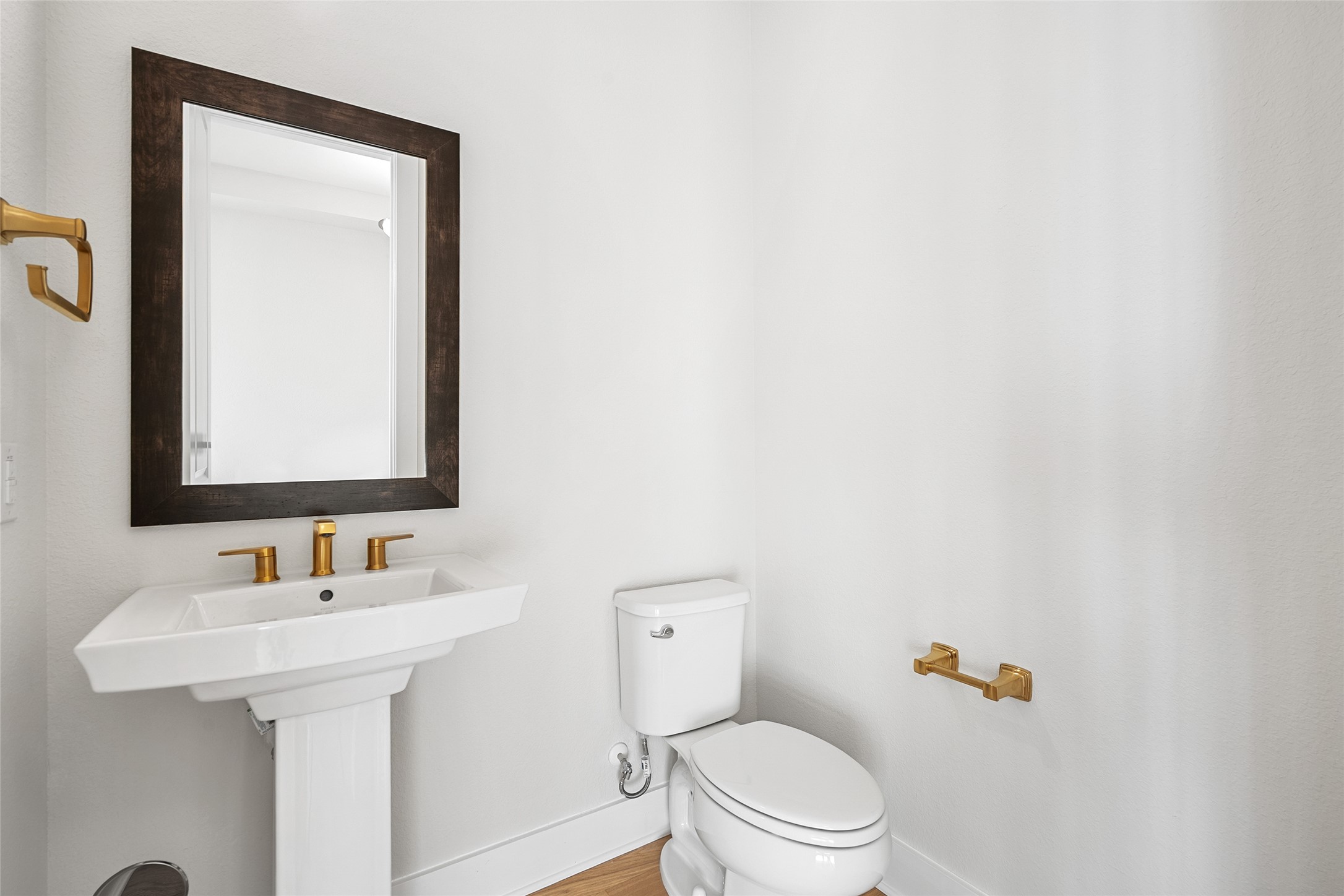 5336 Cosenza Trace Leander, TX 78641 - Photo 7 of 40 Bathroom featuring toilet and baseboards