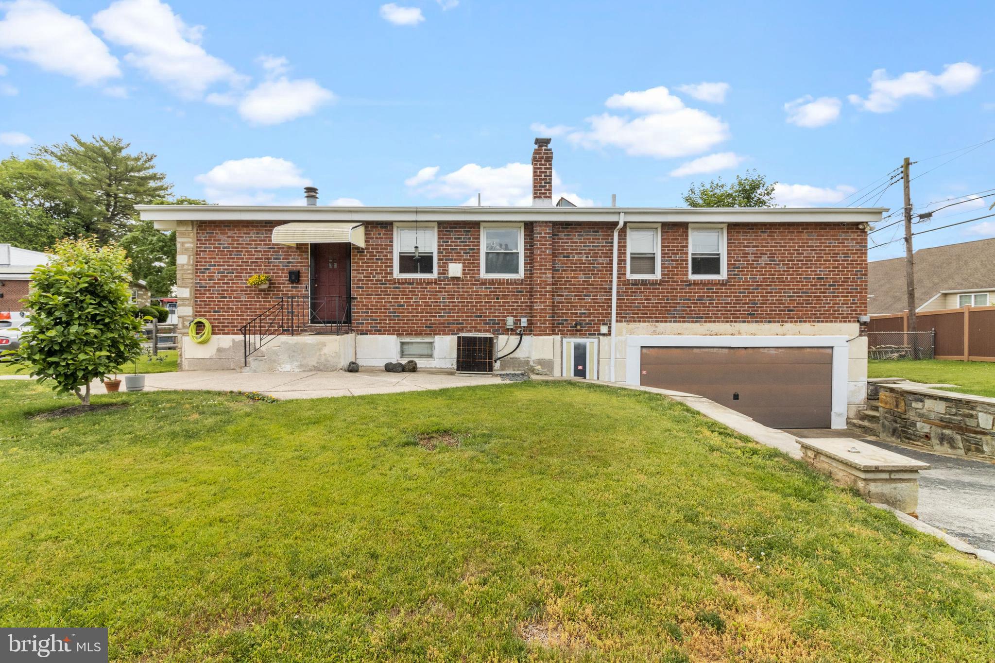 800 Charette Road Philadelphia, PA 19115 - Photo 6 of 24