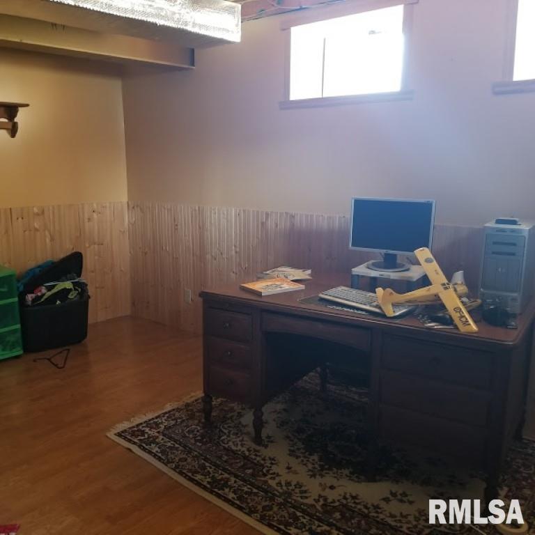 9005 114th Avenue West Taylor Ridge, IL 61284 - Photo 26 of 34 Gallery Image 26