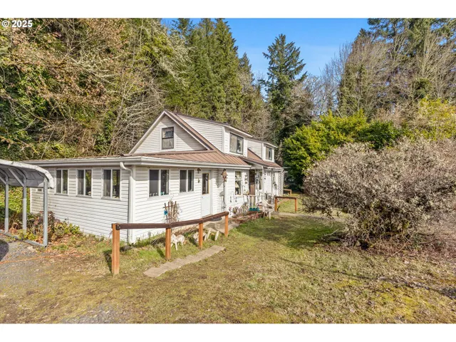 $289,900 | 42307 North River Drive, Sweet Home, OR 97386