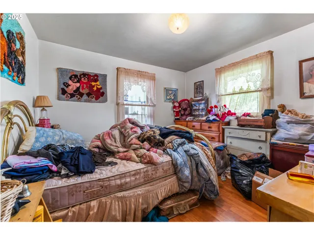 $289,900 | 42307 North River Drive, Sweet Home, OR 97386