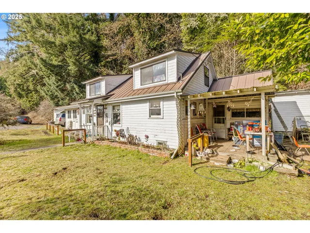 $289,900 | 42307 North River Drive, Sweet Home, OR 97386
