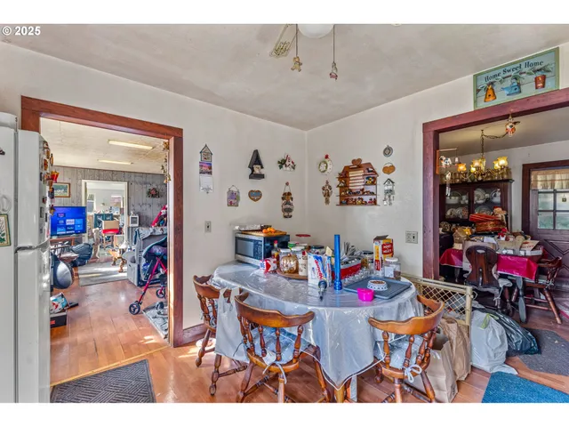 $289,900 | 42307 North River Drive, Sweet Home, OR 97386