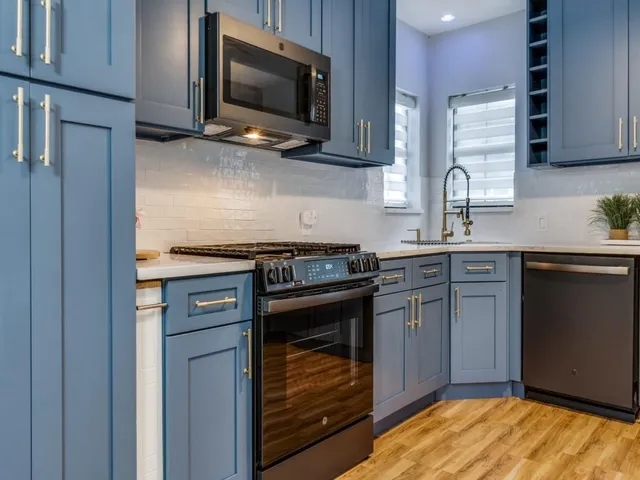 $3,750 | 5739 Ellsworth Avenue, Dallas, TX 75206