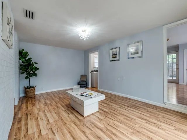 $3,750 | 5739 Ellsworth Avenue, Dallas, TX 75206