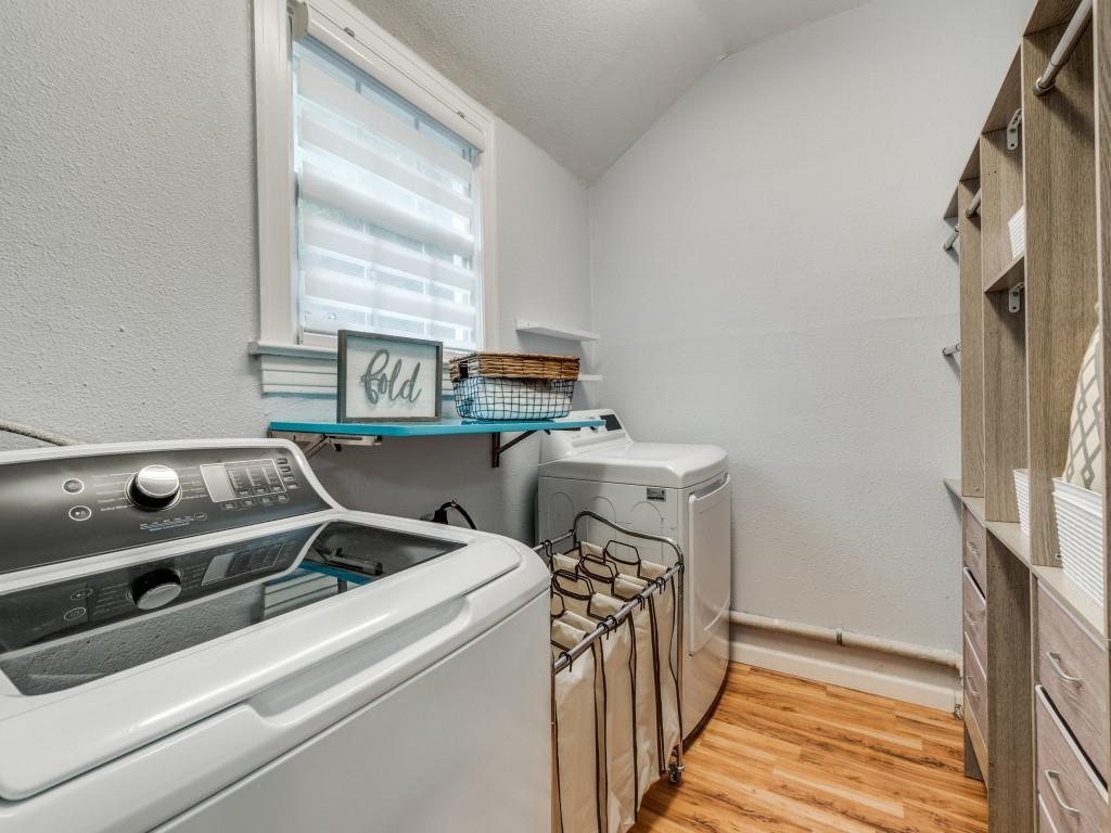 5739 Ellsworth Avenue Dallas, TX 75206 - Photo 20 of 38 a utility room with dryer and washer