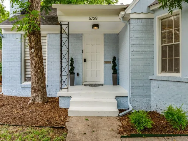 $3,750 | 5739 Ellsworth Avenue, Dallas, TX 75206