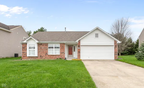 $289,900 | 8038 Sydney Lane, Avon, IN 46123