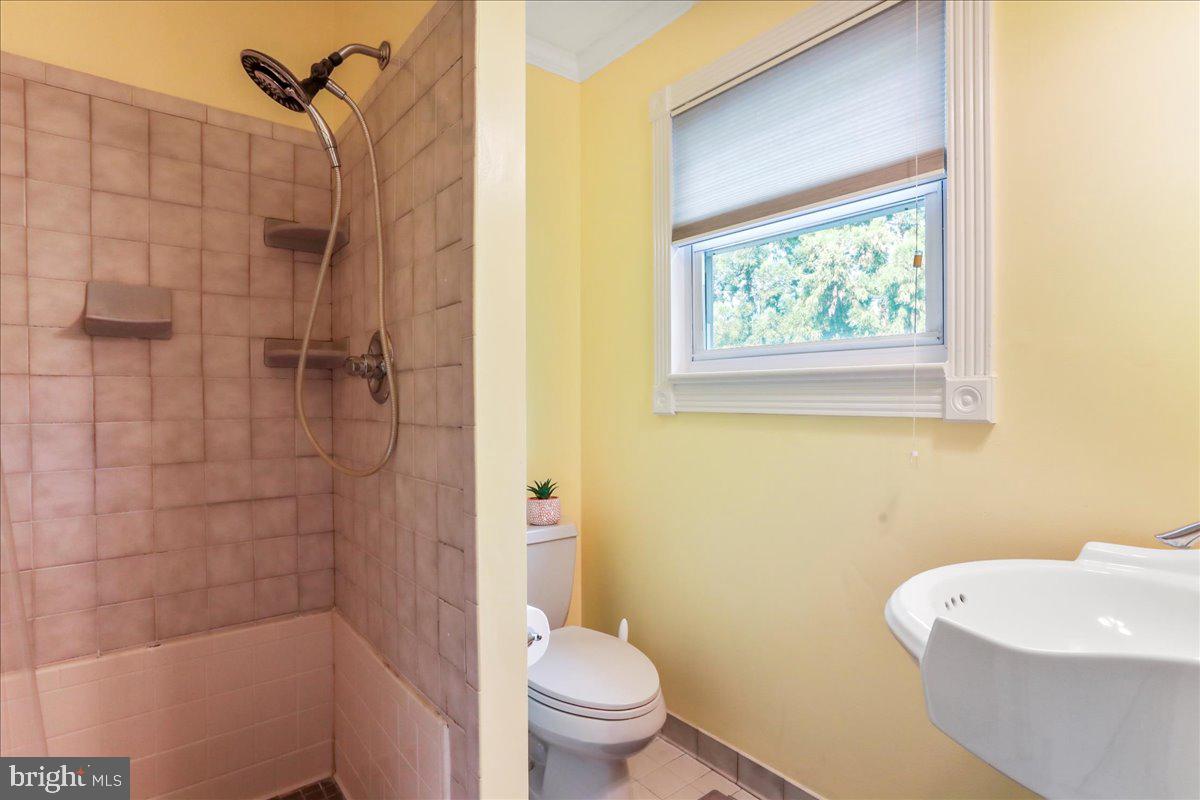 17304 Hoskinson Road Poolesville, MD 20837 - Photo 11 of 61