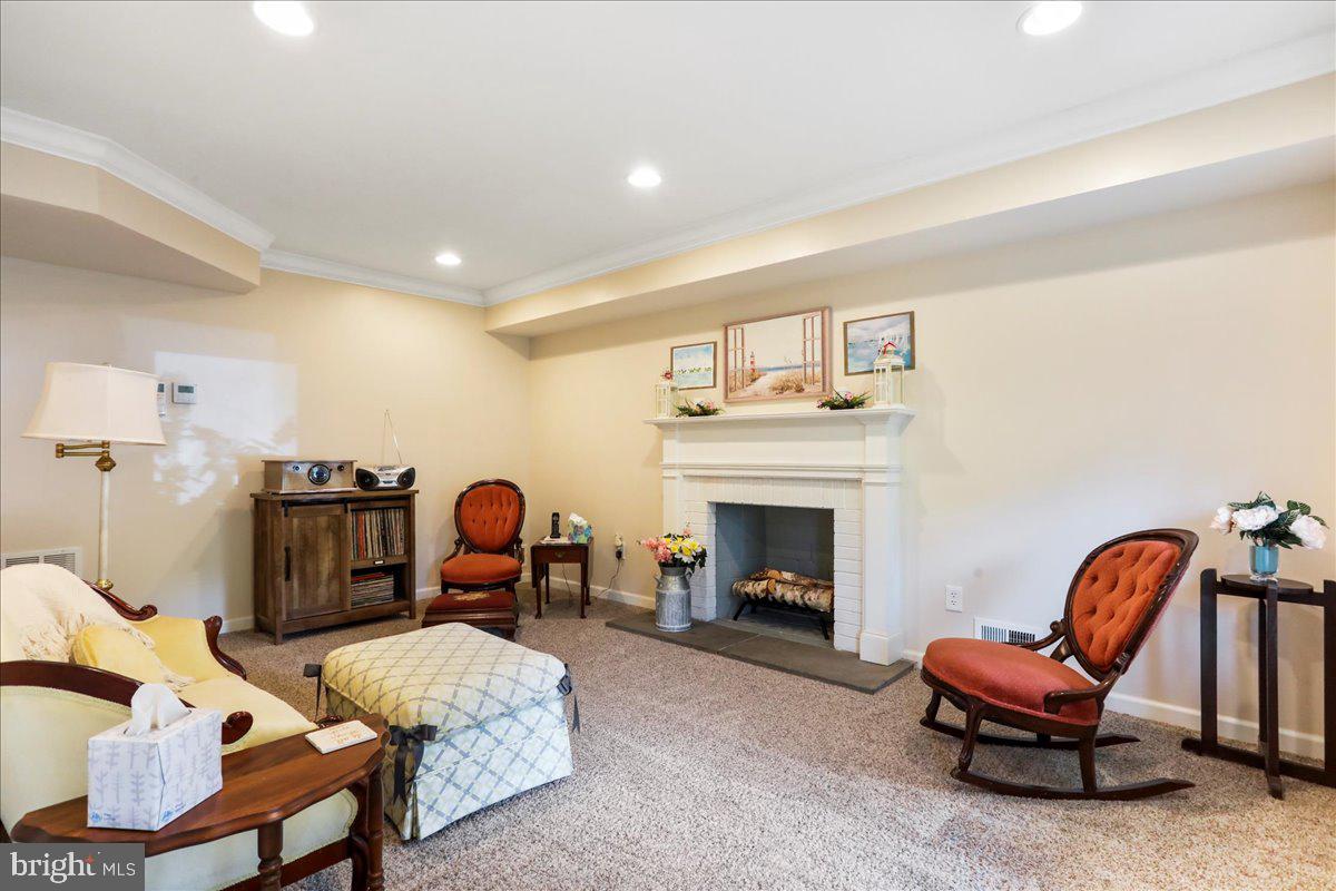 17304 Hoskinson Road Poolesville, MD 20837 - Photo 29 of 61