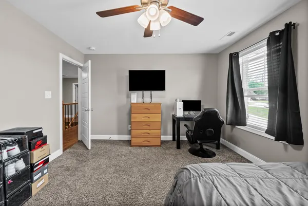 $2,500 | 805 Macon Lane, Clarksville, TN 37042