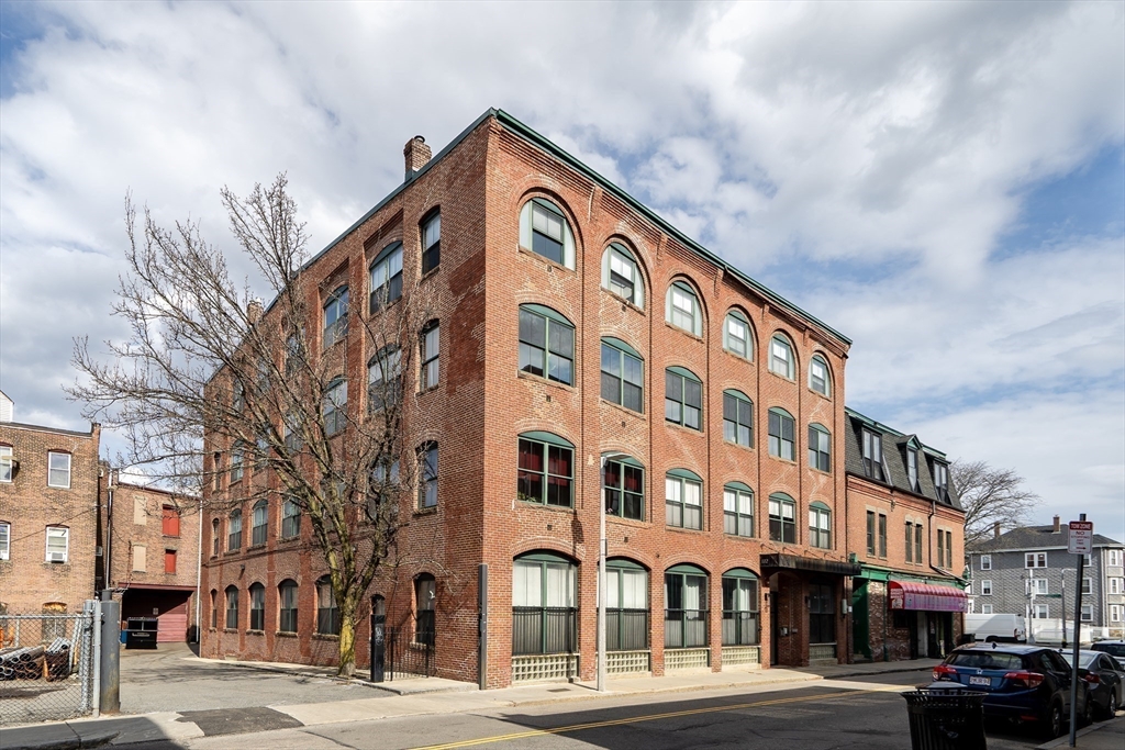 172 Green Street, Unit 11 Boston, MA 02130 - Photo 28 of 30