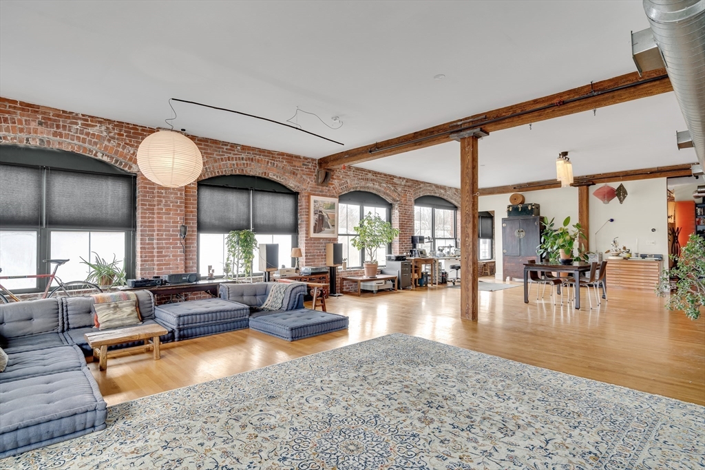 172 Green Street, Unit 11 Boston, MA 02130 - Photo 8 of 30