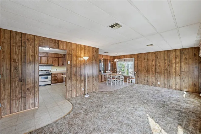 $94,000 | 131 Hibiscus Avenue, Sacramento, CA 95828