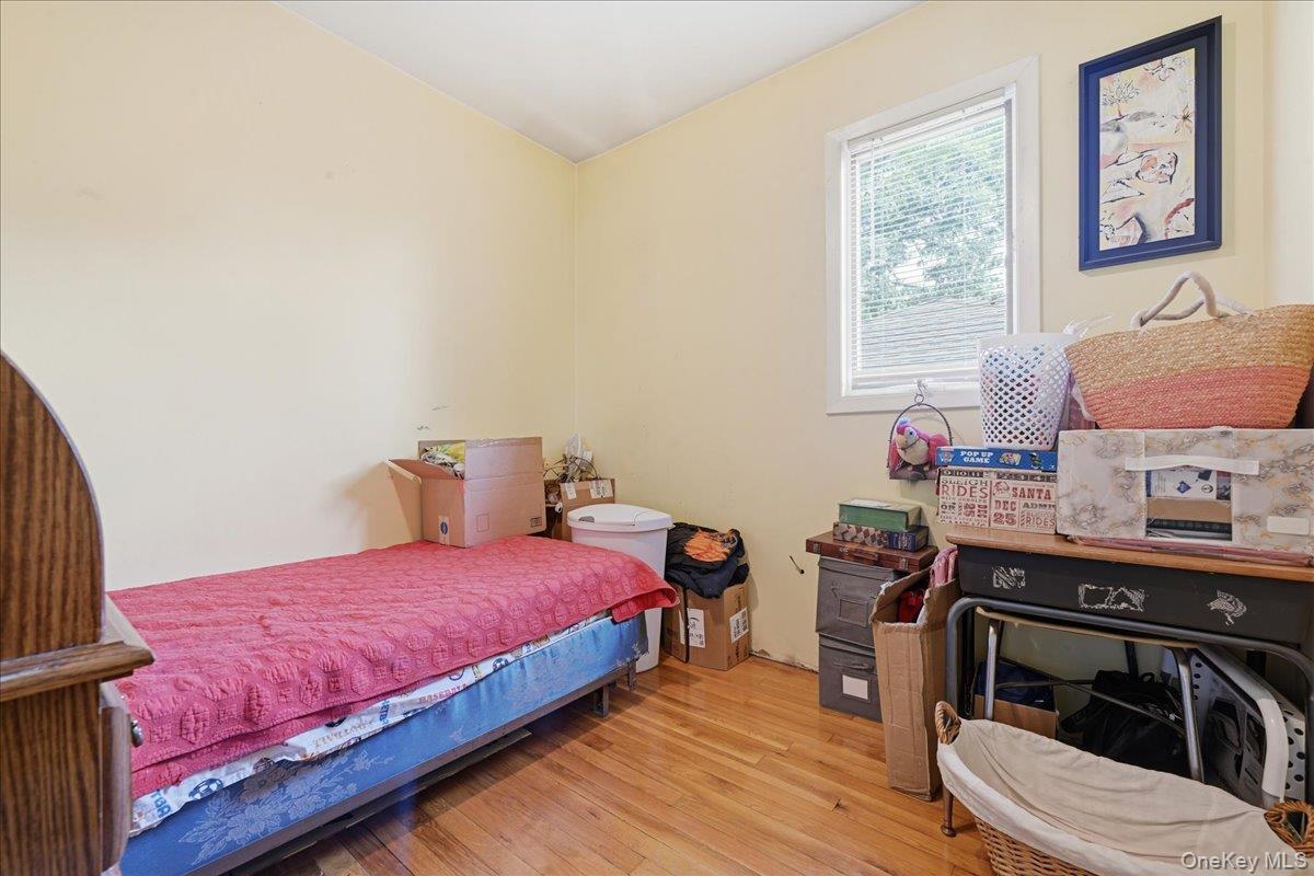 167 Lyon Street Valley Stream, NY 11580 - Photo 20 of 35