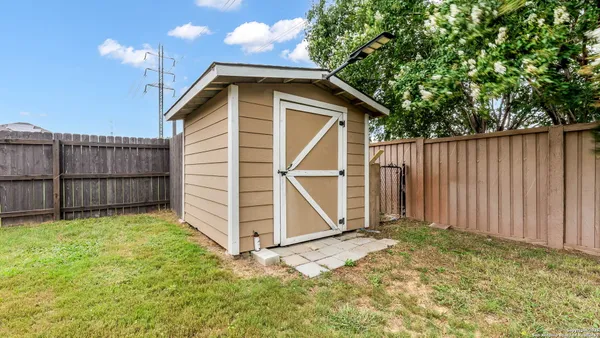 $2,000 | 7951 Brinson Court, Converse, TX 78109