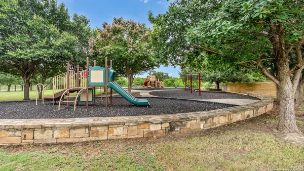 $2,000 | 7951 Brinson Court, Converse, TX 78109