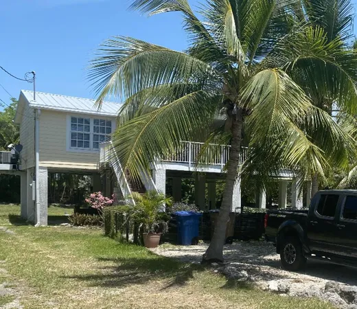 $3,850 | 19525 Date Palm Drive, Sugarloaf, FL 33042