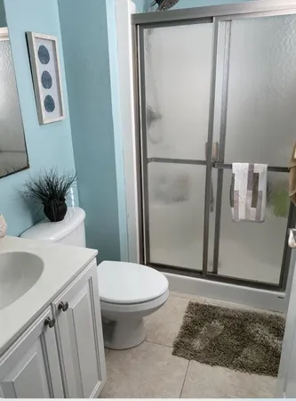 $3,850 | 19525 Date Palm Drive, Sugarloaf, FL 33042