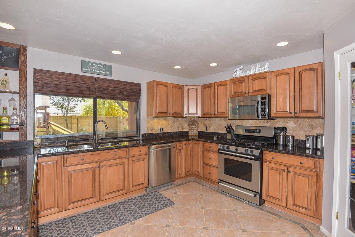 3017 West Gail Road Phoenix, AZ 85029 - Photo 36 of 43 Kitchen-2