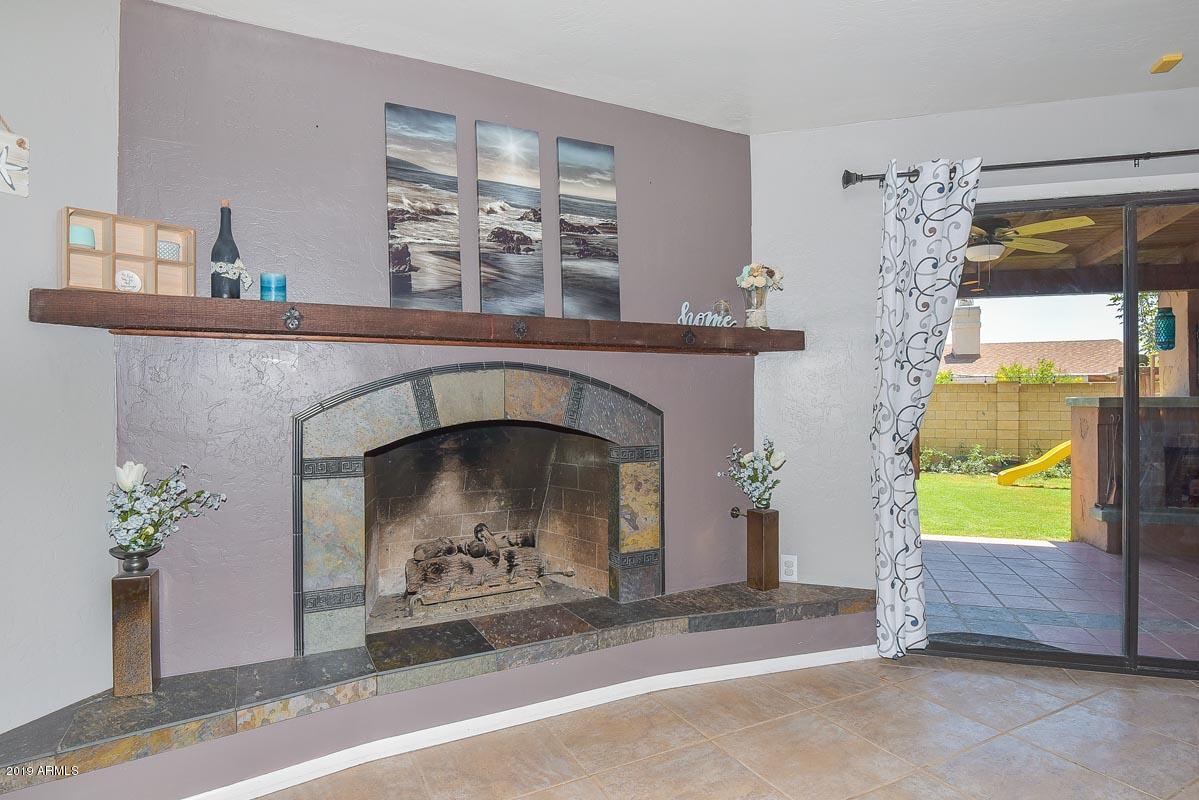 3017 West Gail Road Phoenix, AZ 85029 - Photo 8 of 43 Family Room-Fireplace