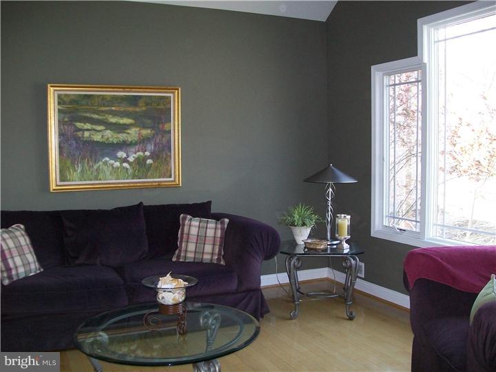 21 Stanwyck Road Mount Laurel, NJ 08054 - Photo 3 of 12