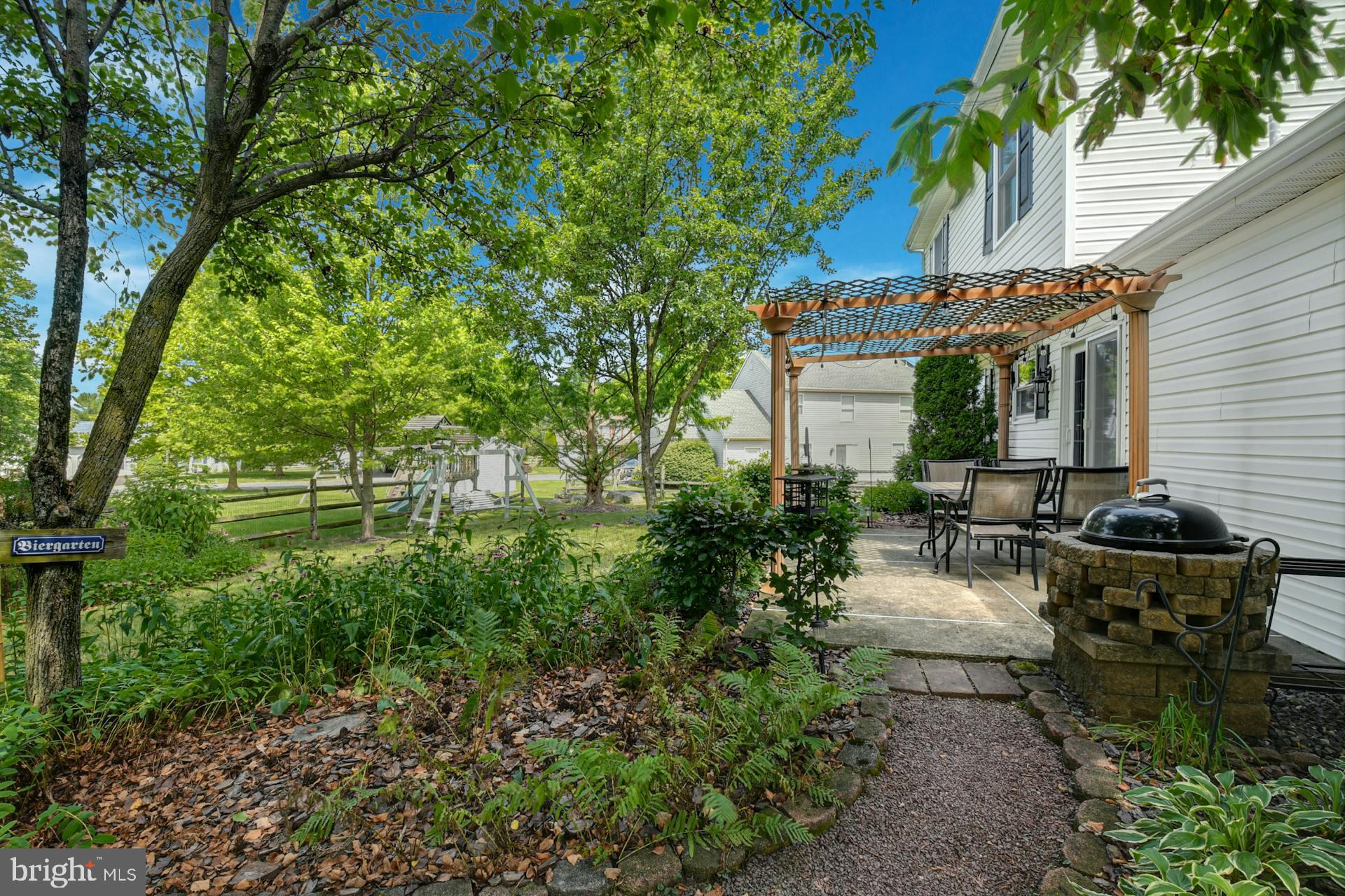 4973 Cabin Run Road Pipersville, PA 18947 - Photo 2 of 24 Gallery Image 2