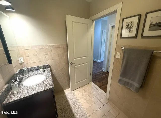 $1,500 | 733 Broadway, Unit 106, Albany, NY 12207