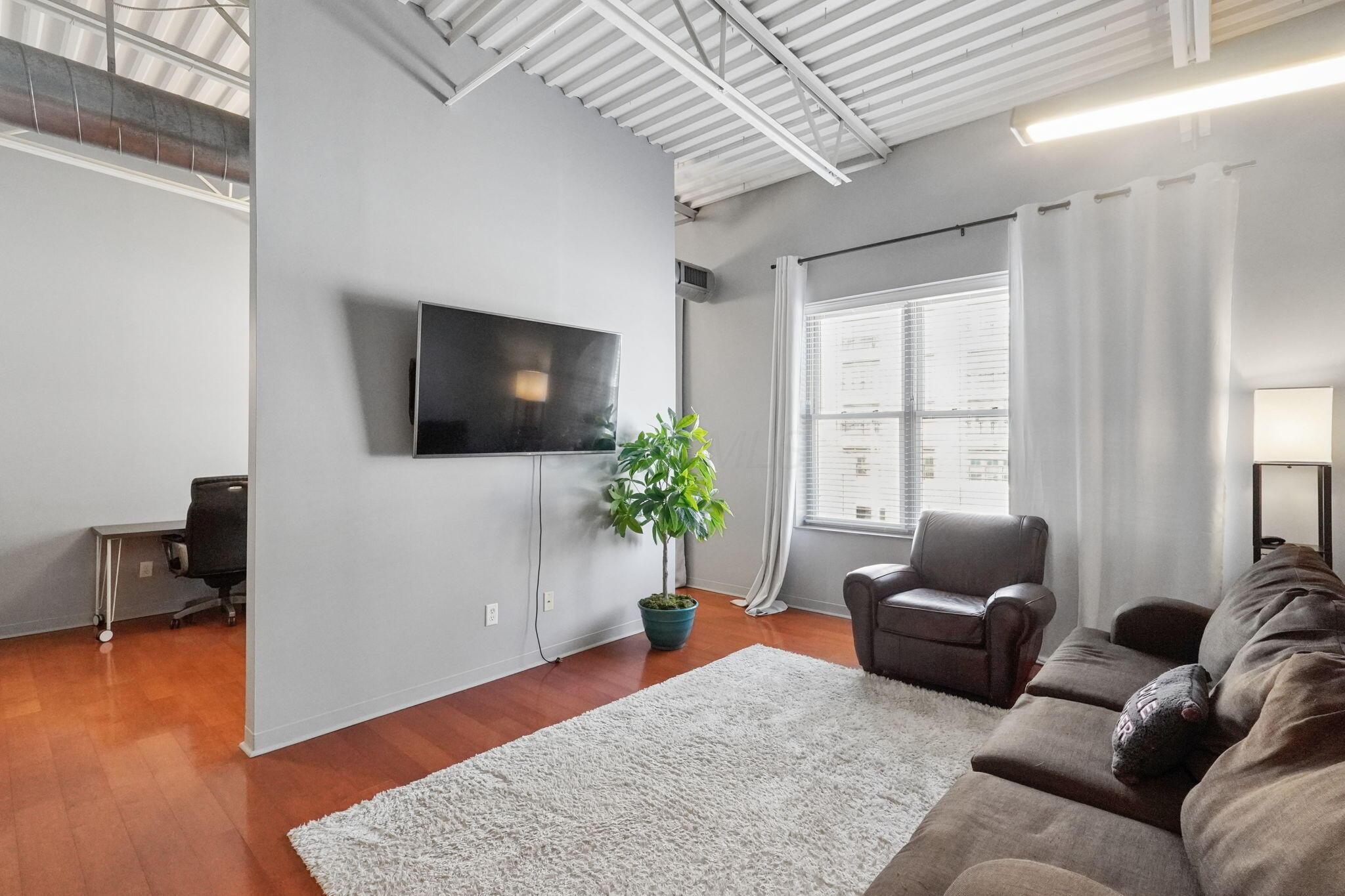 769 North High Street, Unit R308 Columbus, OH 43215 - Photo 7 of 24
