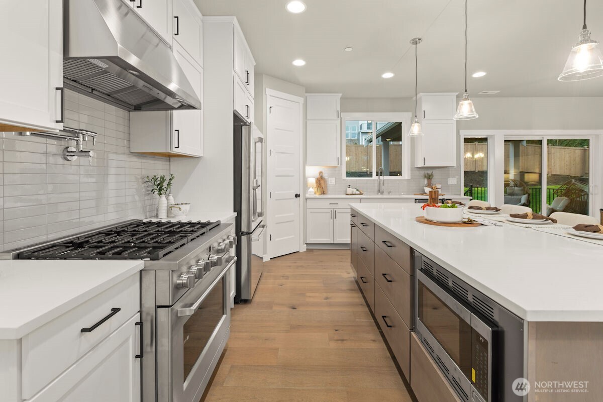 7907 South 132nd Street Seattle, WA 98178 - Photo 16 of 40