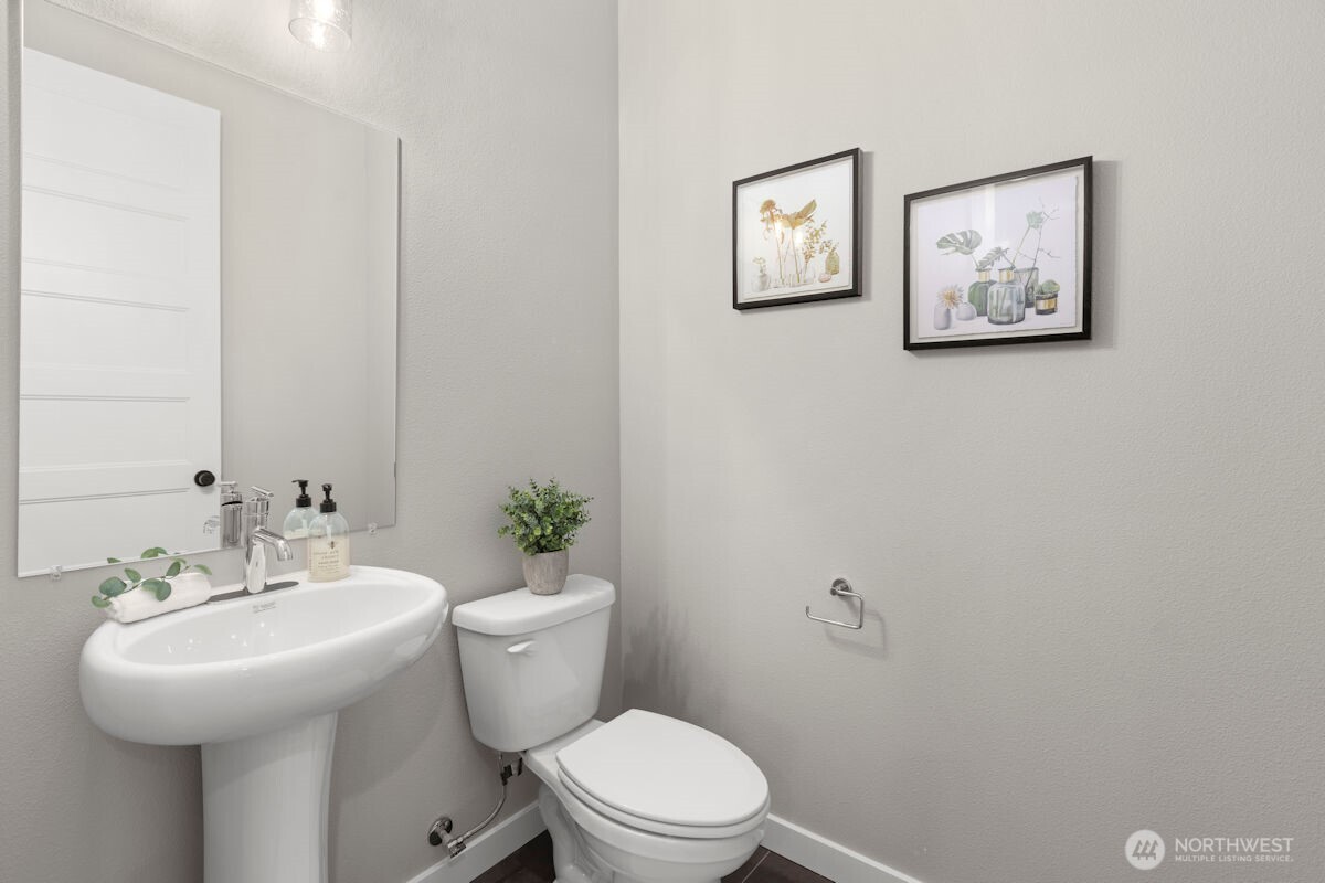 7907 South 132nd Street Seattle, WA 98178 - Photo 30 of 40