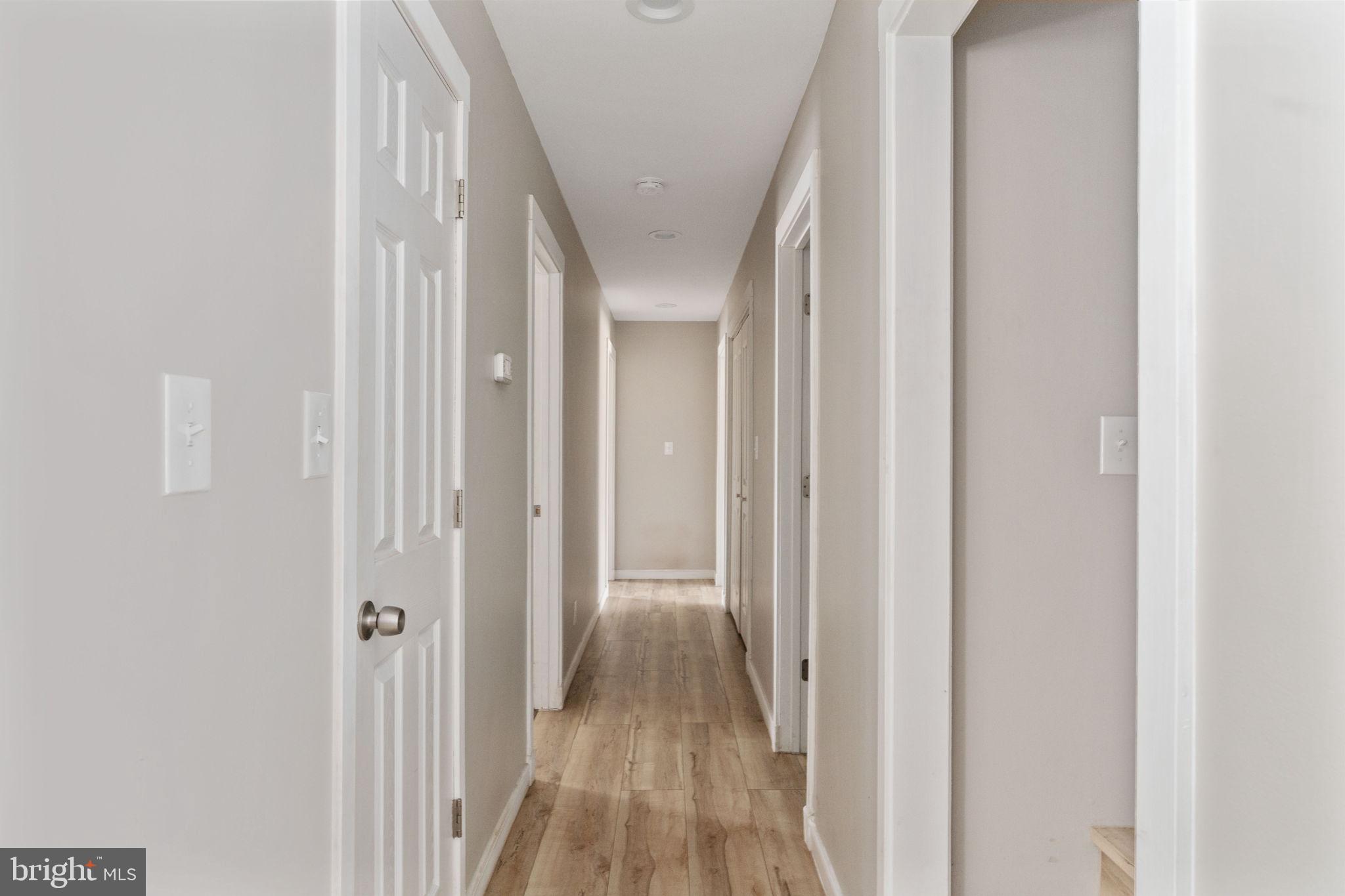 5105 Deep Creek Road Kents Store, VA 23084 - Photo 34 of 74 Hallway