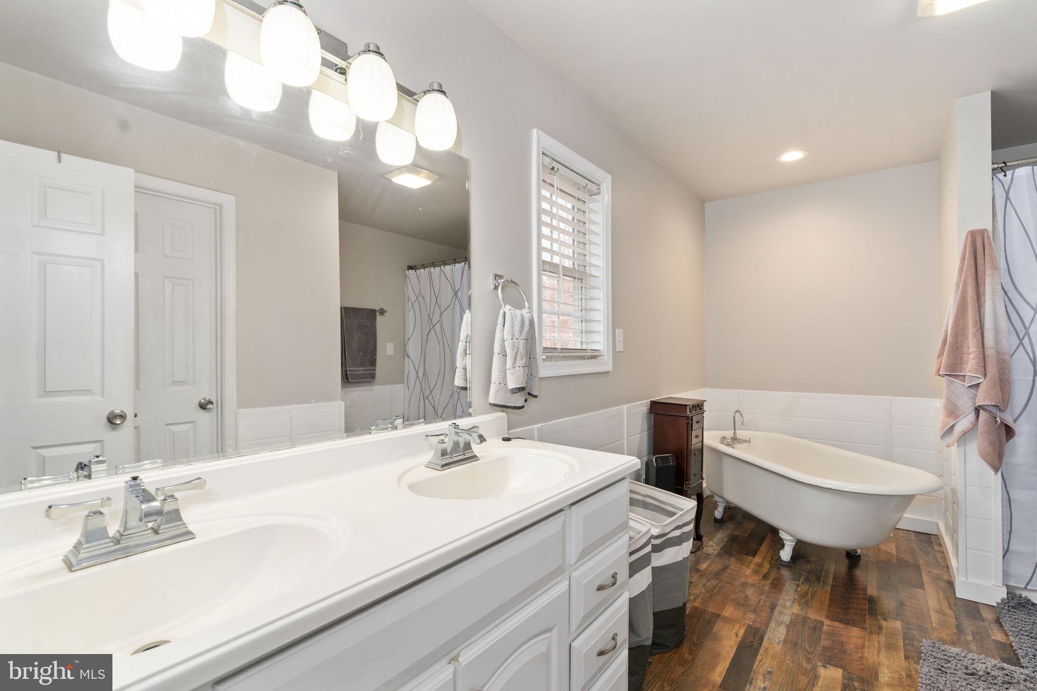 5105 Deep Creek Road Kents Store, VA 23084 - Photo 40 of 74 Master Bathroom
